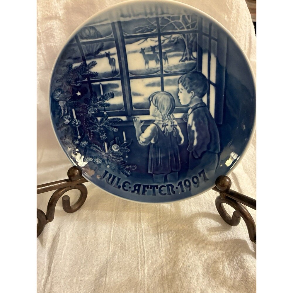 BING & GRONDAHL Christmas Plate Porcelain 1992 Country Christmas Denmark Vtg